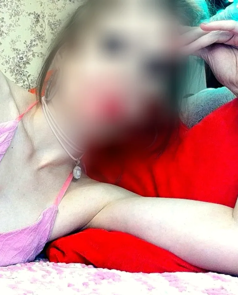 Angelika, 29