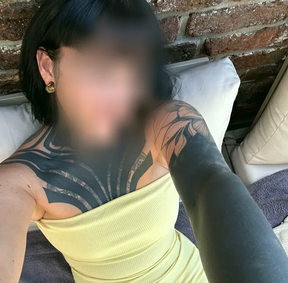 Astrid, 35