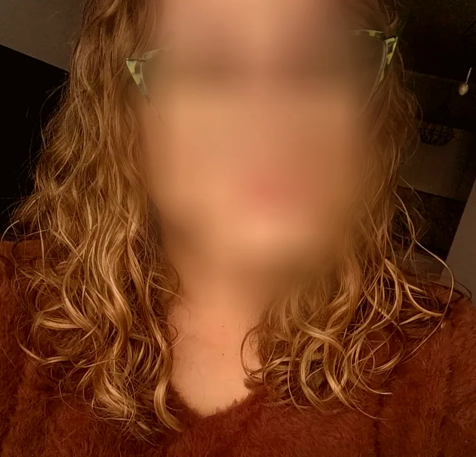 Christina, 29